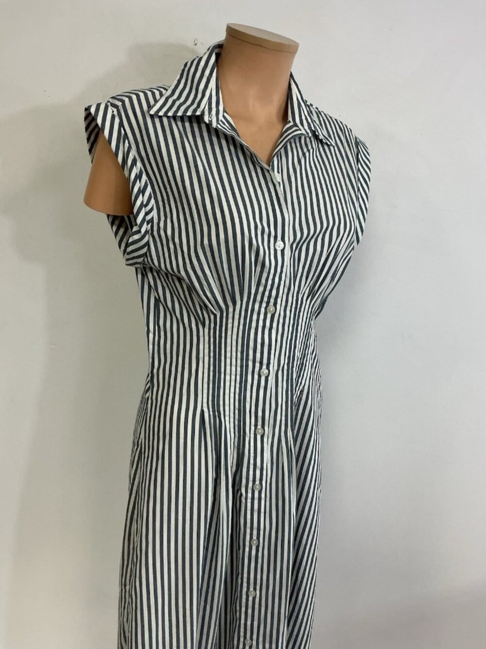 Abercrombie & Fitch Smocked Maxi Dress Nautical Button Front Womens Small - Picture 2 of 8
